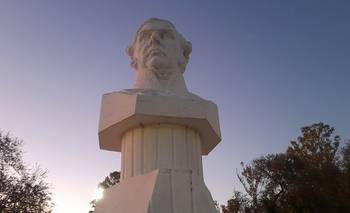 Urquiza en el bronce