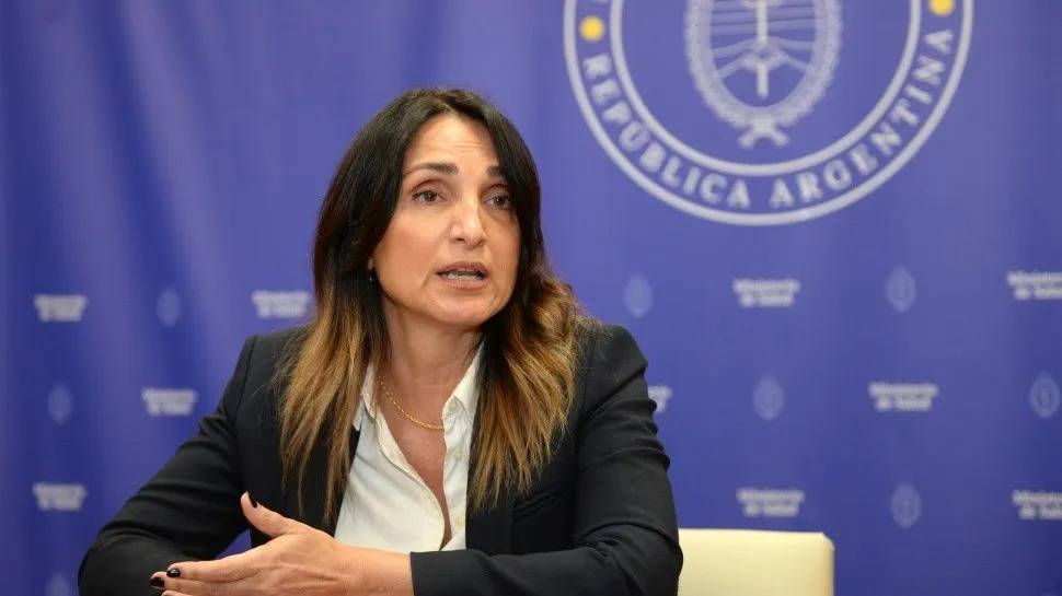 Otra baja para el Gobierno: renunció la viceministra de Salud