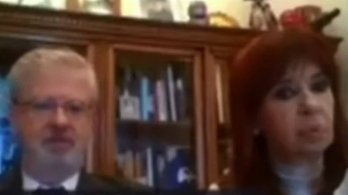 Causa Cuadernos: Cristina no quería salir en cámara desde su prisión domiciliaria y el juez la obligó