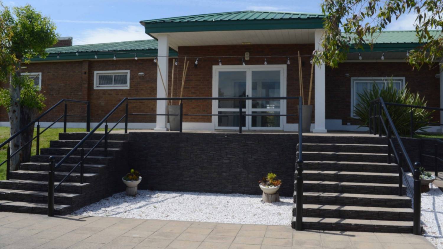 STMBB: llegó el turno del SUM principal para poner en valor