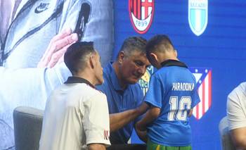 Chamot, una visita de lujo en Bahía: "Yo no podía ser Maradona, es importante conocer las limitaciones"