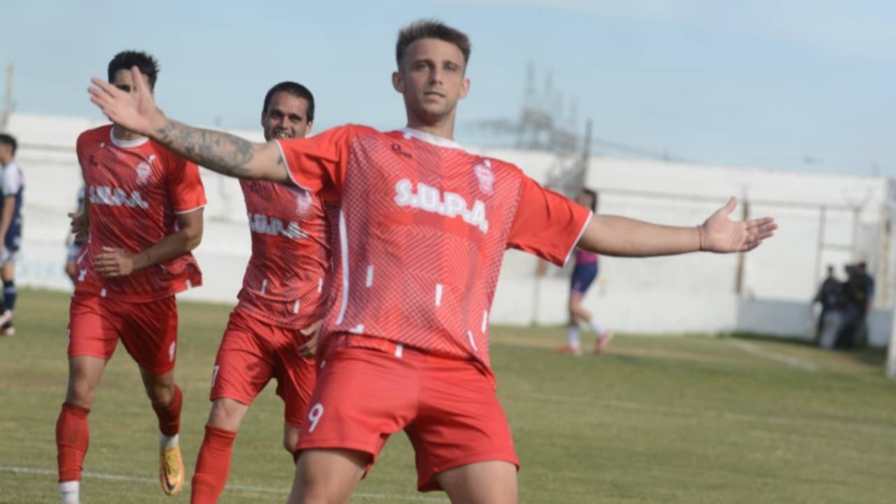Huracán goleó, Liniers pasó por penales y los dos se metieron en la final de los playoffs