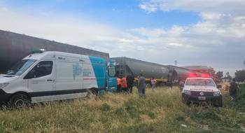 El tren atropelló a una mujer y está en grave estado