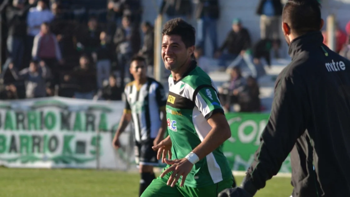 Villa Mitre ganó en Madryn con un gol insólito,  y lo cuenta su autor: Juan Pablo Zárate
