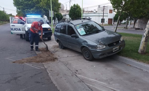 Dos Borrachos Al Volante Uno Chocó Un árbol Y El Otro Un Vehículo