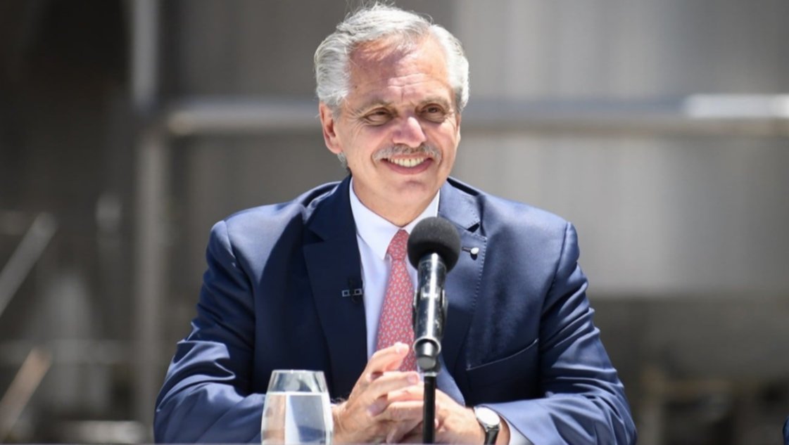 Alberto Fernández habla por cadena nacional para dar su último mensaje como presidente Alberto Fernández habla por cadena nacional para dar su último mensaje como presidente