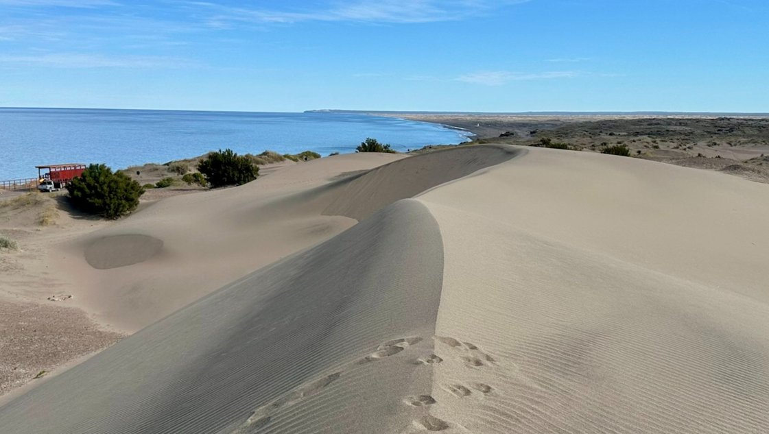 El Gobierno de Axel Kicillof advirtió que la eliminación del Impuesto PAIS afectará al turismo local