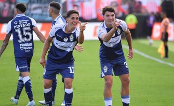 Lo liquidó Gimnasia ante Barracas y se viene el clásico platense en semifinales