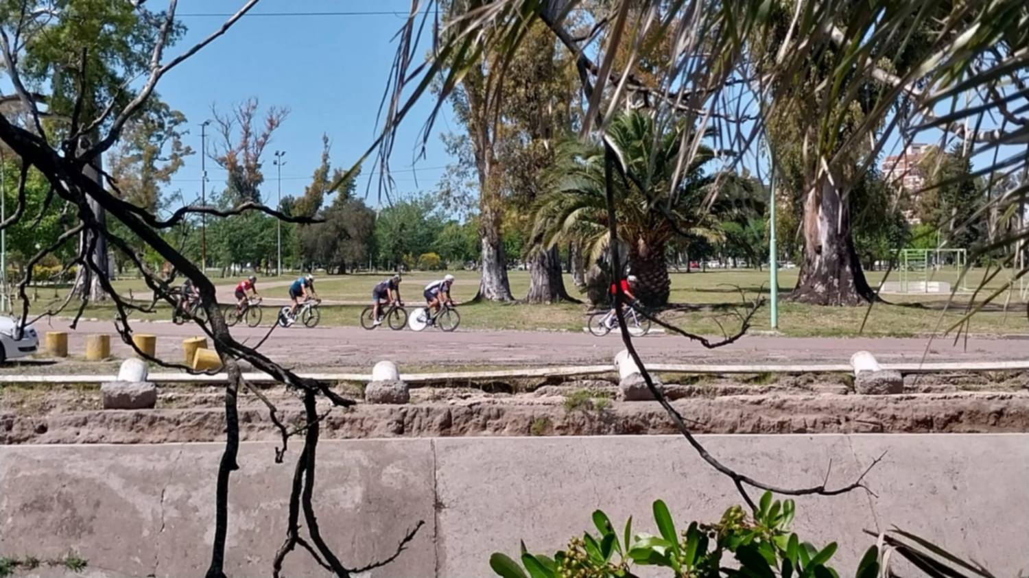 El ciclismo le bajará el telón a 2025 el domingo en el Parque de Mayo