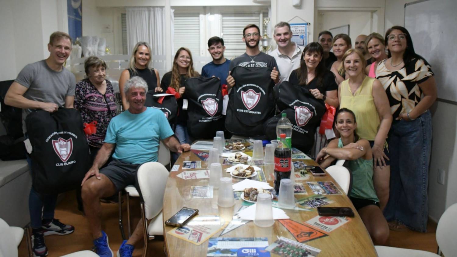 Vóleibol: la Asociación Bahiense agasajó a los clubes afiliados