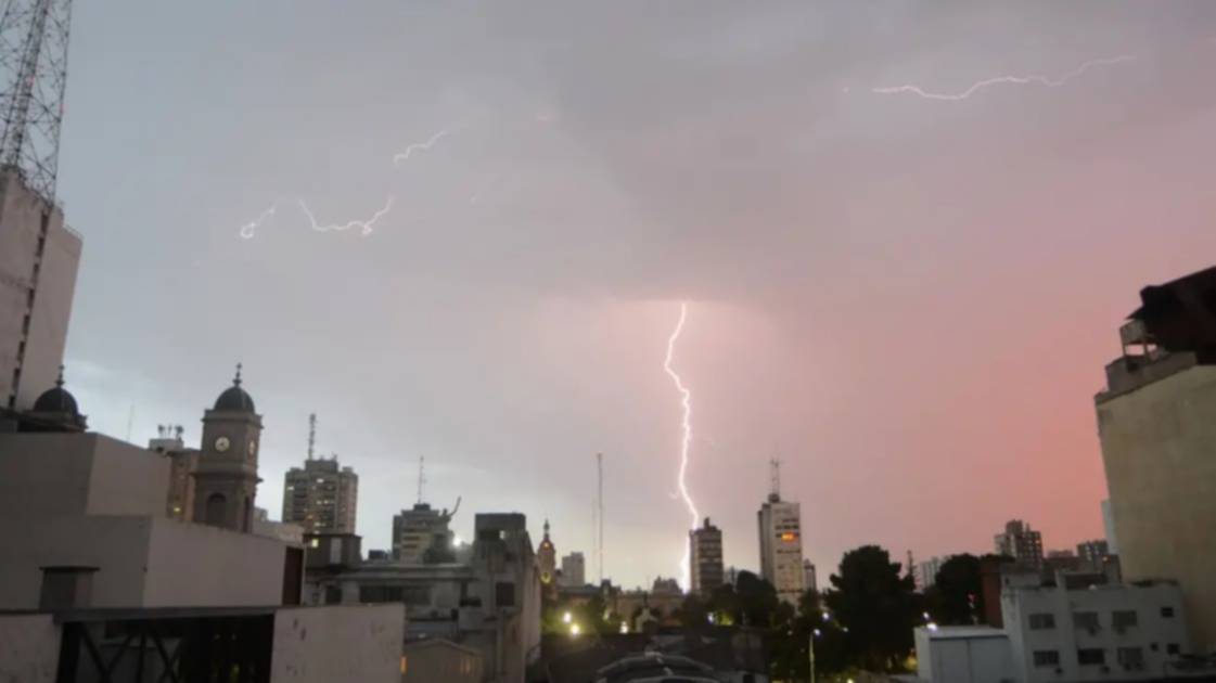 Aviso meteorológico: desde el municipio confirmaron que la tormenta se aleja de la ciudad