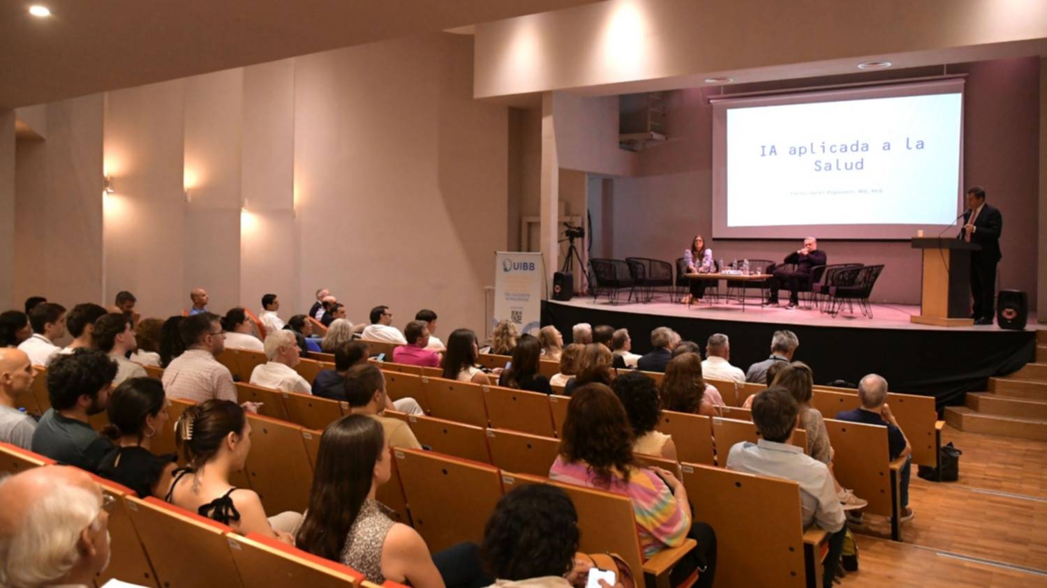 El uso de la IA se discute en Bahía: ¿hay formación adecuada para utilizarla en forma correcta?