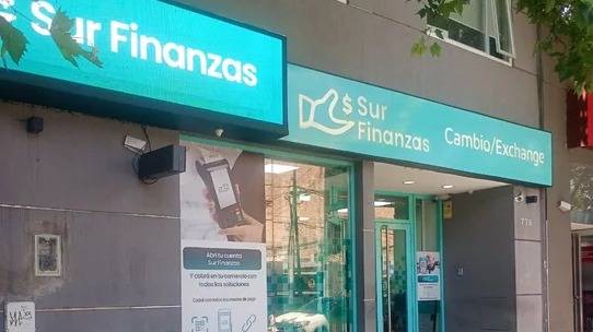 Detuvieron a la tesorera de Sur Finanzas tras un nuevo allanamiento