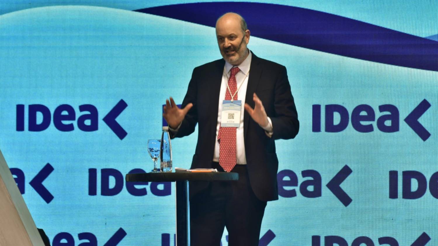 Reforma laboral: Sturzenegger aclaró cómo serán los cambios en indemnizaciones, vacaciones y horas extra