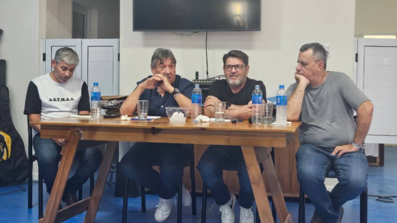 El STMBB, presente en la última reunión de García en la regional