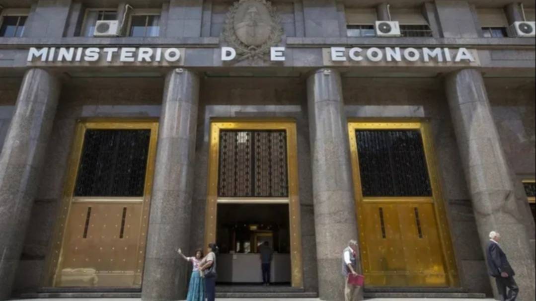 El Gobierno emitió deuda por más de $32 billones y US$3.500 millones: los detalles