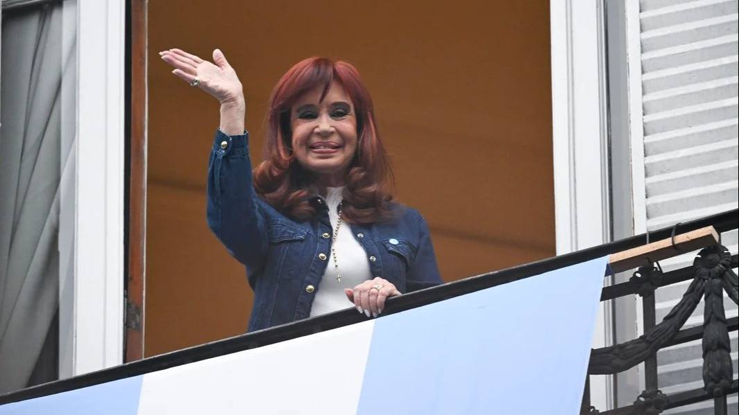 La Justicia autorizó a Cristina Kirchner a usar la terraza durante su prisión domiciliaria