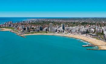 Vacacionar este verano es 30 % más caro que en 2024