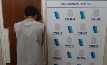 Un vecino de 64 años atrapó a un ladrón en el patio de su casa